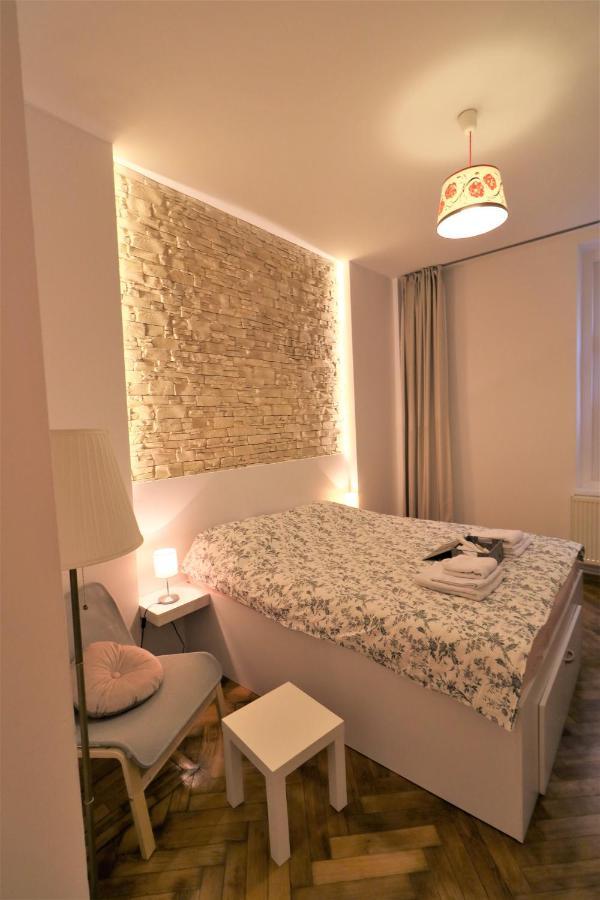 Cozy Old Town Apartment - Free Minibar Bucureşti Exterior foto