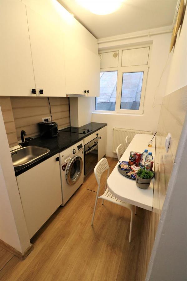 Cozy Old Town Apartment - Free Minibar Bucureşti Exterior foto